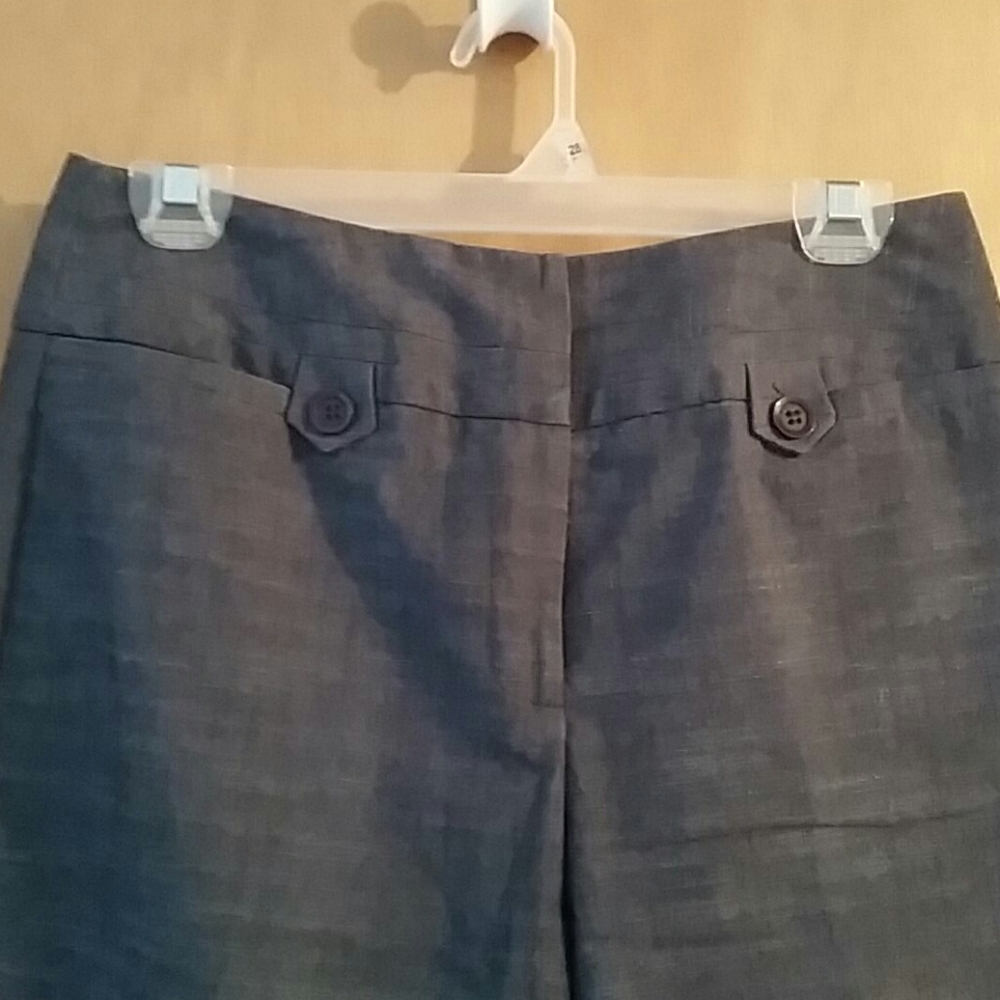 Cuffed Capris - Picture 2 of 3